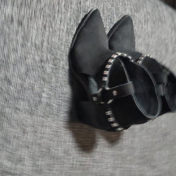 Booties - Picture 3 of 4